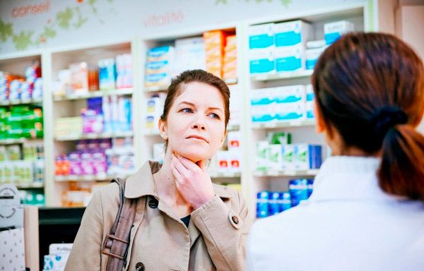 การเลือกยารักษาอาการปวดในช่องจมูกที่ร้านขายยา
