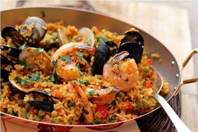 47 Paella กับอาหารทะเลสเปน